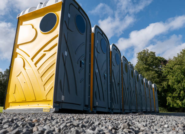 Reliable Paramount, CA Portable Potty Rental Solutions